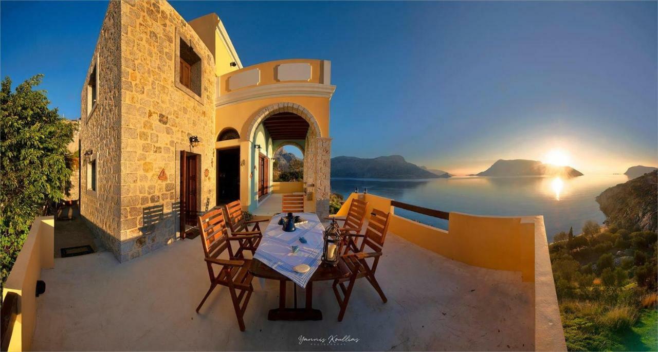 Secret Paradise Beach Villa Skaliá エクステリア 写真